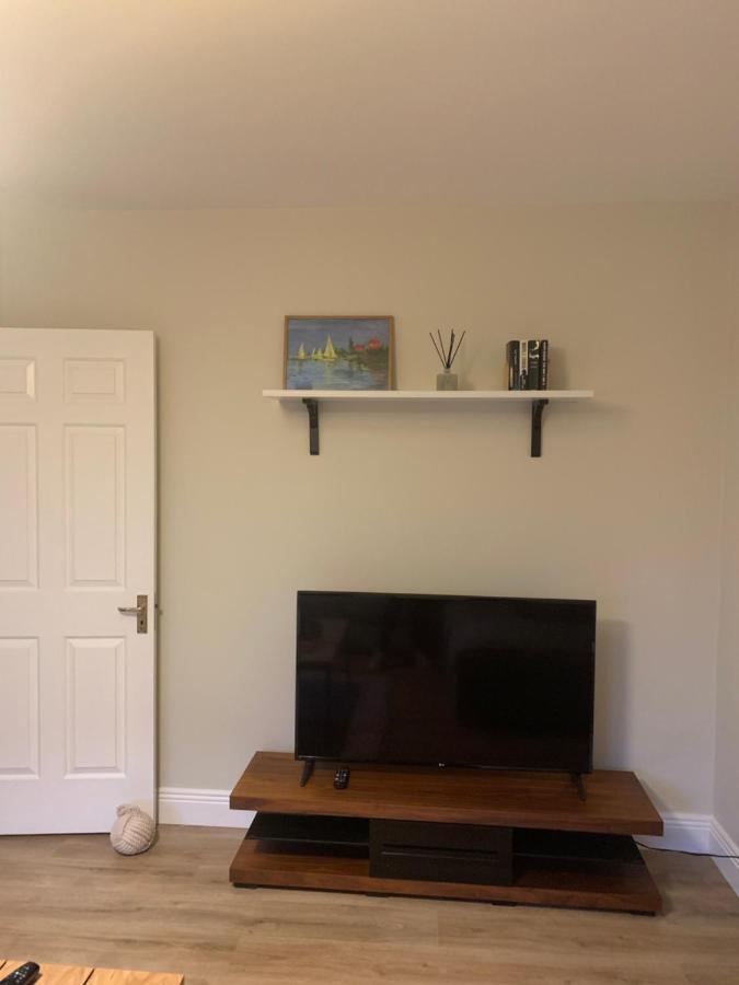 The Mews Villa Newbridge  Luaran gambar