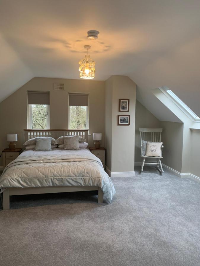 The Mews Villa Newbridge  Luaran gambar
