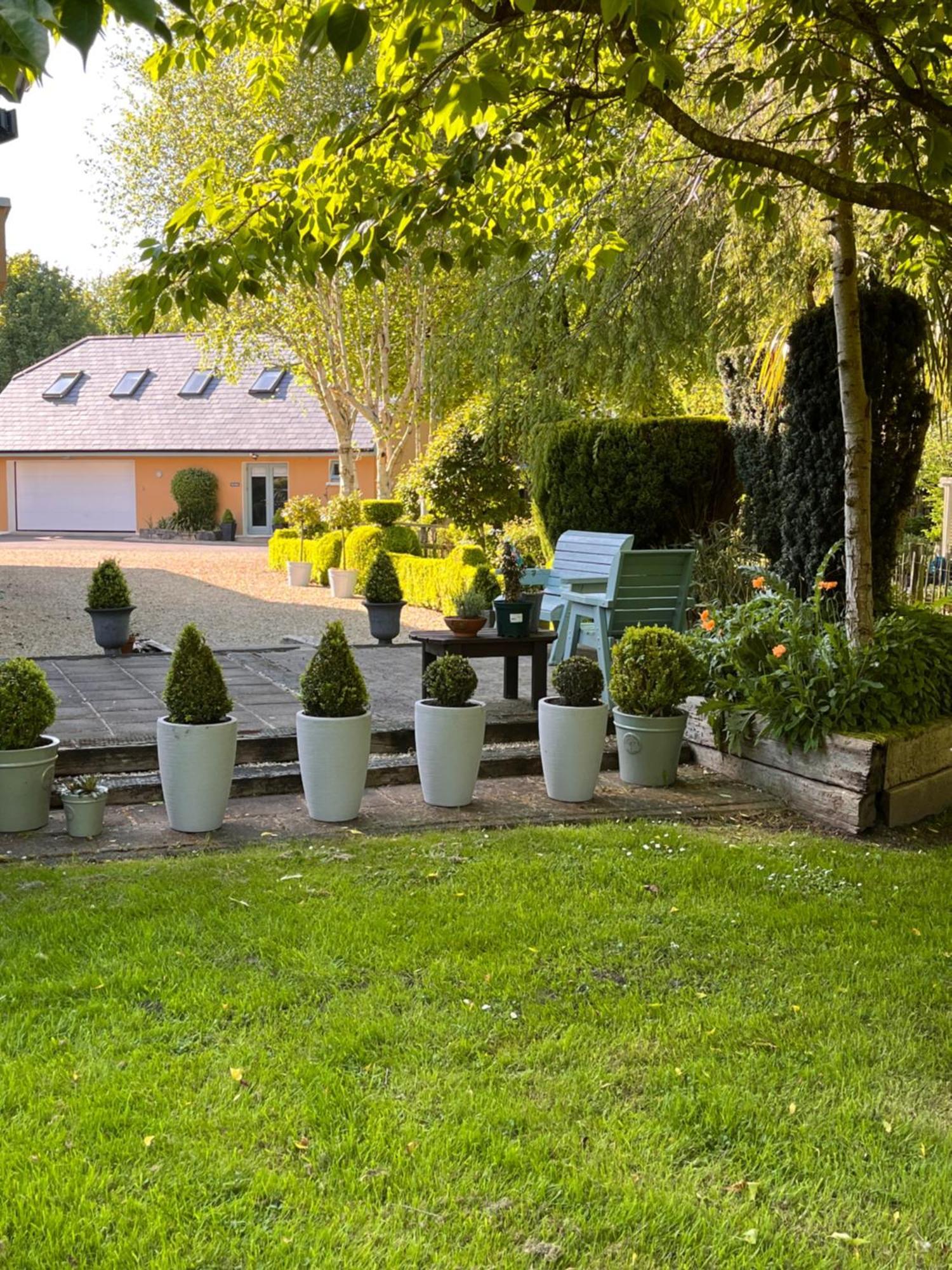 The Mews Villa Newbridge  Luaran gambar